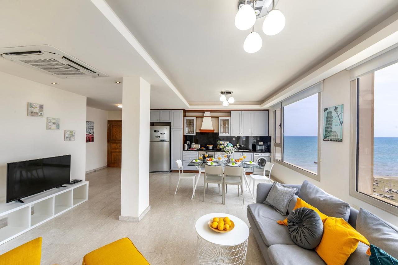 Mackenzie Beachfront Eftyhia Suite Larnaca Exterior photo